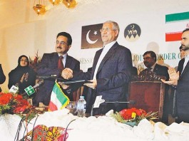 Iran & Pakistan sign agreements to boost security, trade