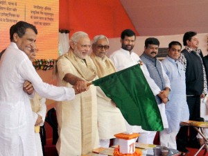 PM Modi inagurate the 3 railway Project