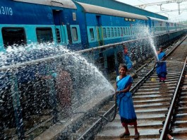 Surat Cleanest Railway Station; Varanasi Among The Dirtiest
