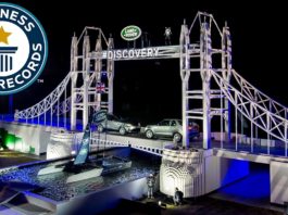 Guinness Record Set For World's Largest LEGO Sculpture