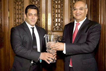 Salman Khan honoured with Global Diversity Award in London
