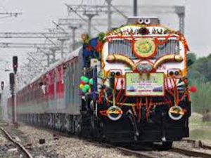 Eastern Railways presses first Swarna Rajdhani rake