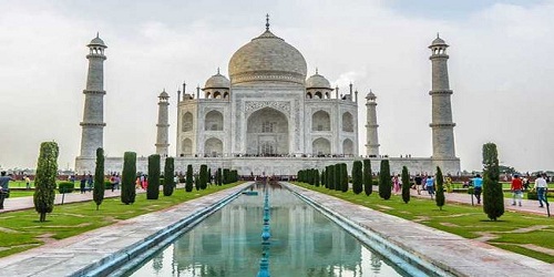 Taj Mahal is the 2nd best UNESCO world heritage site-survey by TripAdvisor