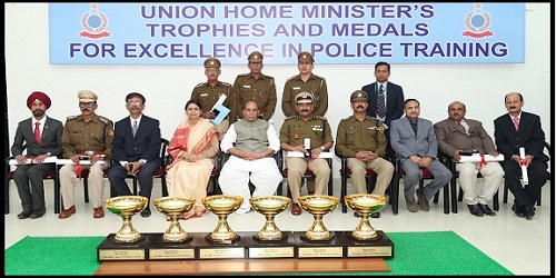 Government institutes award for best investigators of crime