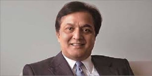 Rana Kapoor Felicitated With Outstanding Brand Builder Award By AAAI