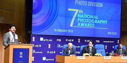 Rajyavardhan Rathore presented the 7th National Photography Awards in New Delhi