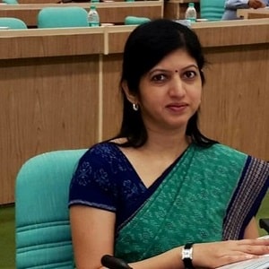 Usha Padhee became the first woman CMD of Pawan Hans Ltd