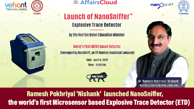 Ramesh-Pokhriyal-‘Nishank’--launched-NanoSniffer,-the-world’s-first-Microsensor-based-Explosive-Trace-Detector-(ETD)